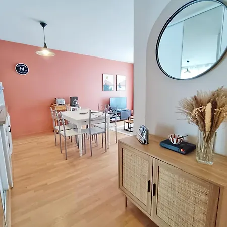 Arbesquens 11, T3, Wifi, Parking, Balcon アパート Bagnères-de-Luchon