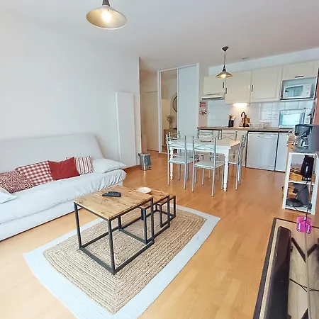 Arbesquens 11, T3, Wifi, Parking, Balcon アパート Bagnères-de-Luchon